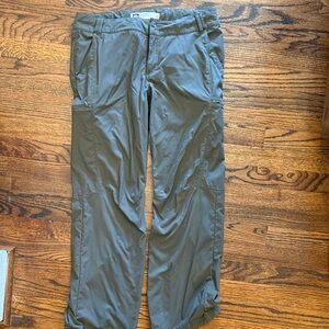REI LADIES OLIVE GREEN Pants